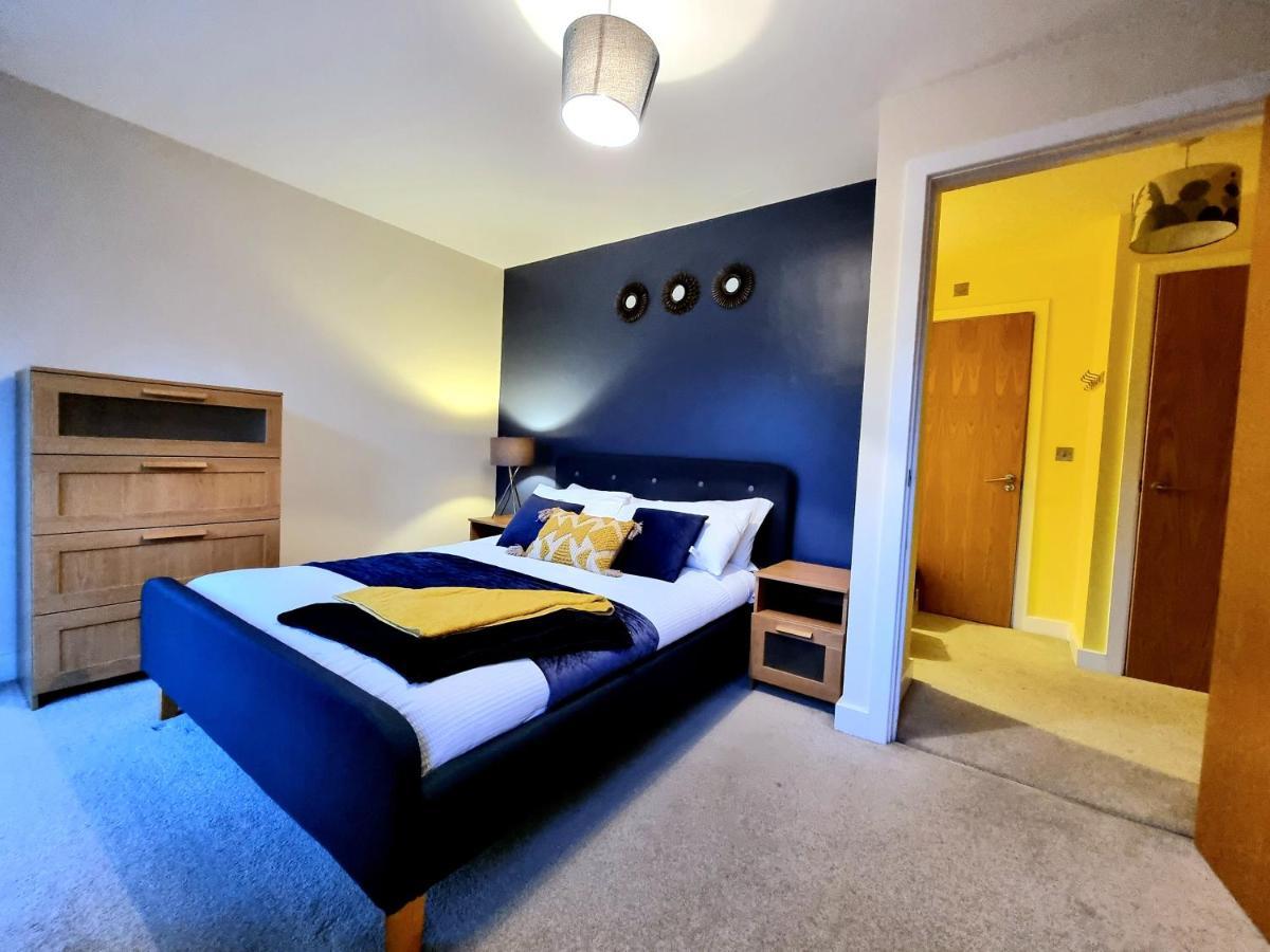 Luxury 2-bedroom Service With Balcony Apartamento *